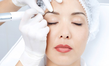 Fundamental Class Brow Microblading